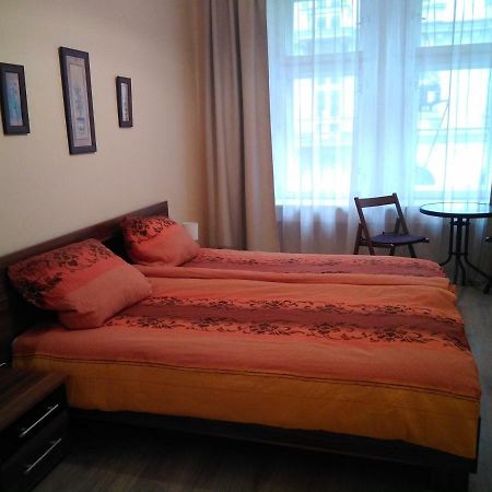 U Andela Apartamento Praga Exterior foto