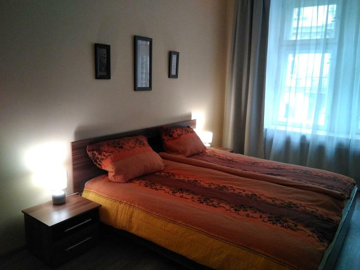 U Andela Apartamento Praga Exterior foto